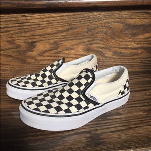 VANS Checkered Slip-ons